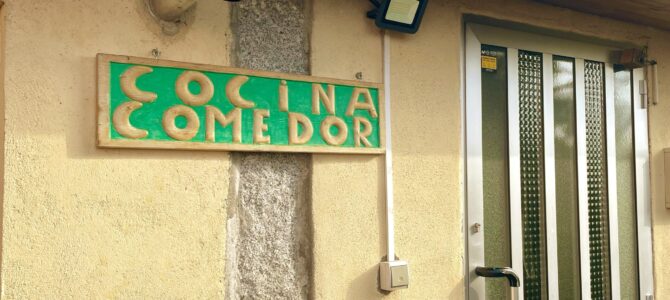 Servizo de Comedor e Xantar a Domicilio