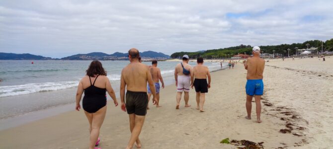 Excursión á Praia de Samil co Programa “A Túa Saúde en Mente”